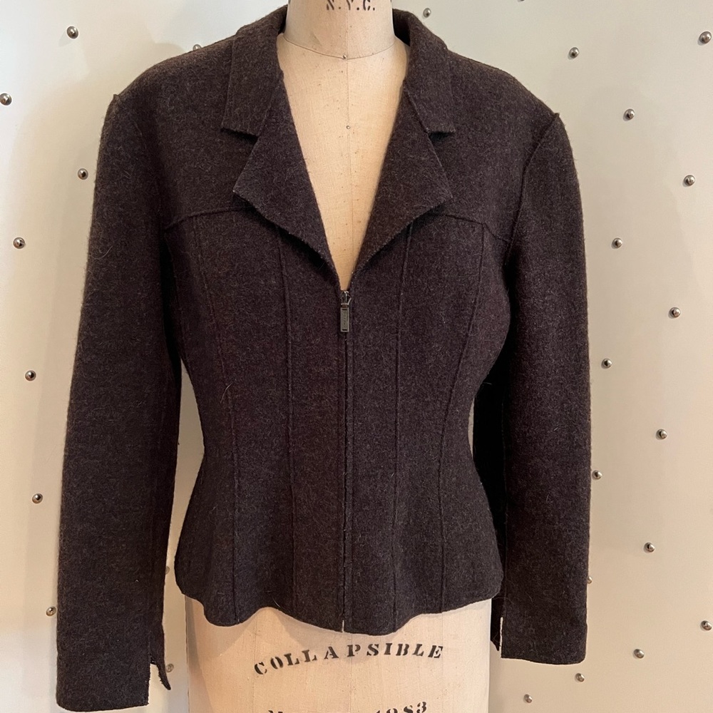 CHANEL Identification vintage Wool Jacket.